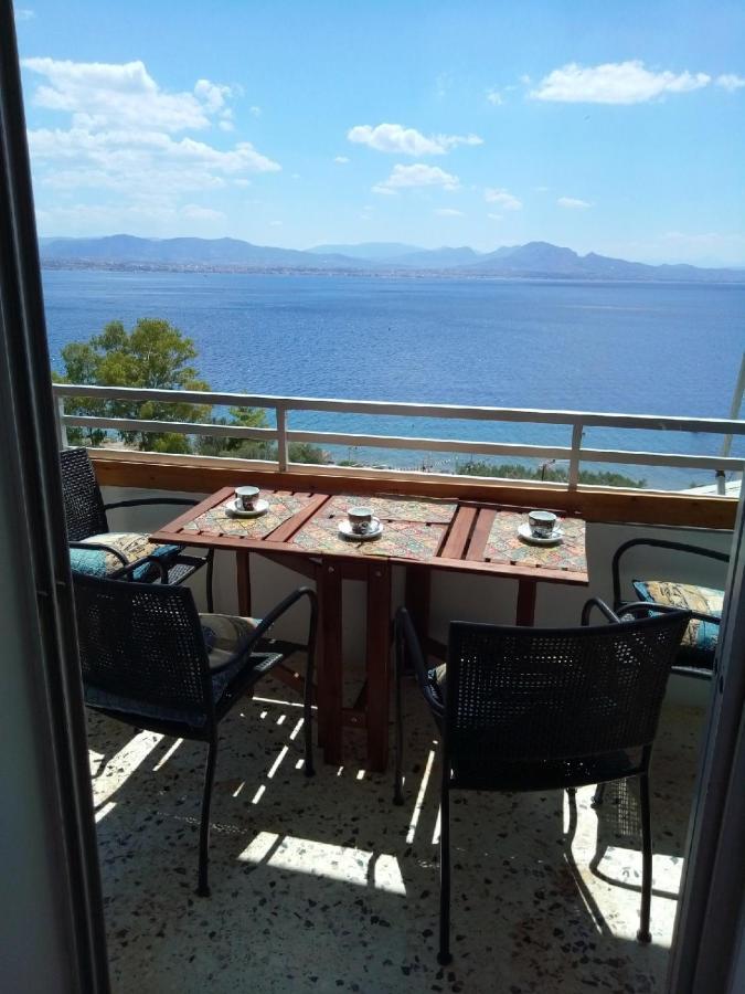 Atlas Apartment With Private Beach And Seaview Loutráki Dış mekan fotoğraf